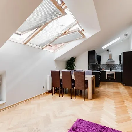 Jt's Bilkova Str. Szálloda Prága