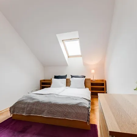 Hotel Jt's Bílkova Str.